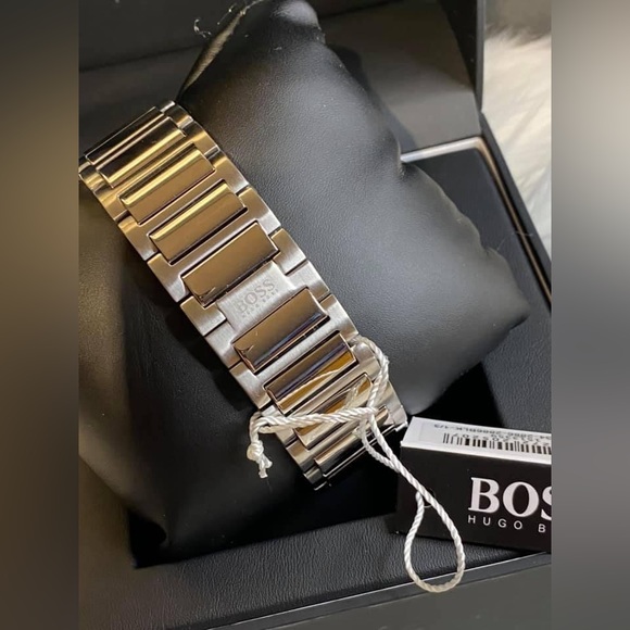 HB1513359 - Hugo Boss Men’s Supernova Black Dial Stainless Steel - Picture 8 of 11